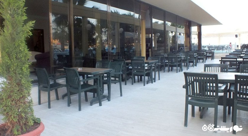 نمای رستوران فضای باز هتل